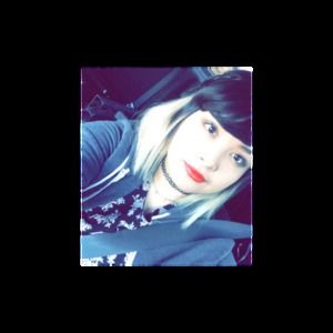 Meet your Posher, Stephany lopez